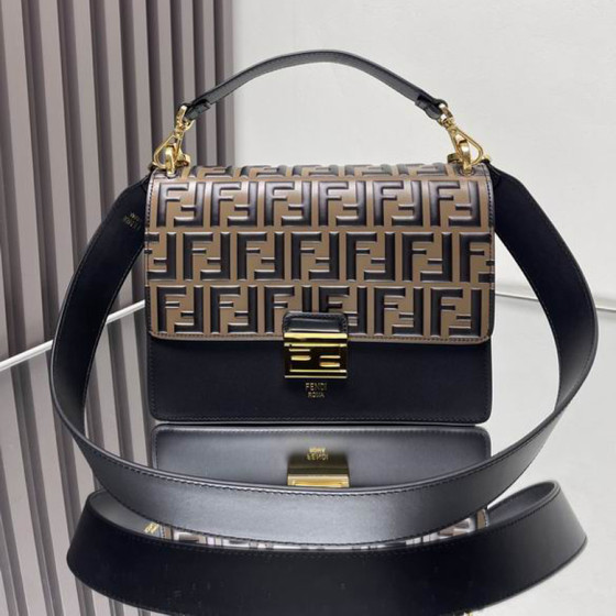 8BN230 25X18X10.5cm H